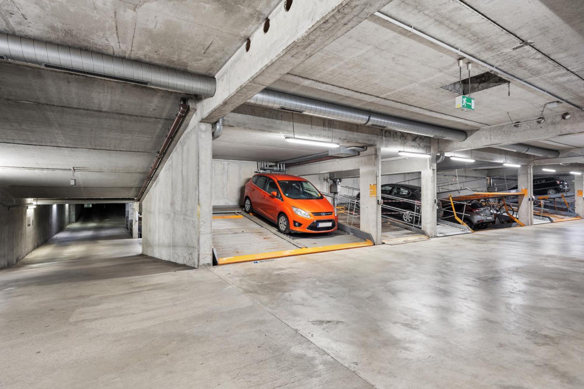 Edler Wohnraum Disney Marvel Studio Mit Balkon, Boxspringbett, Kaffeevollautomat, Lift & Parkplatz Хемниц Экстерьер фото